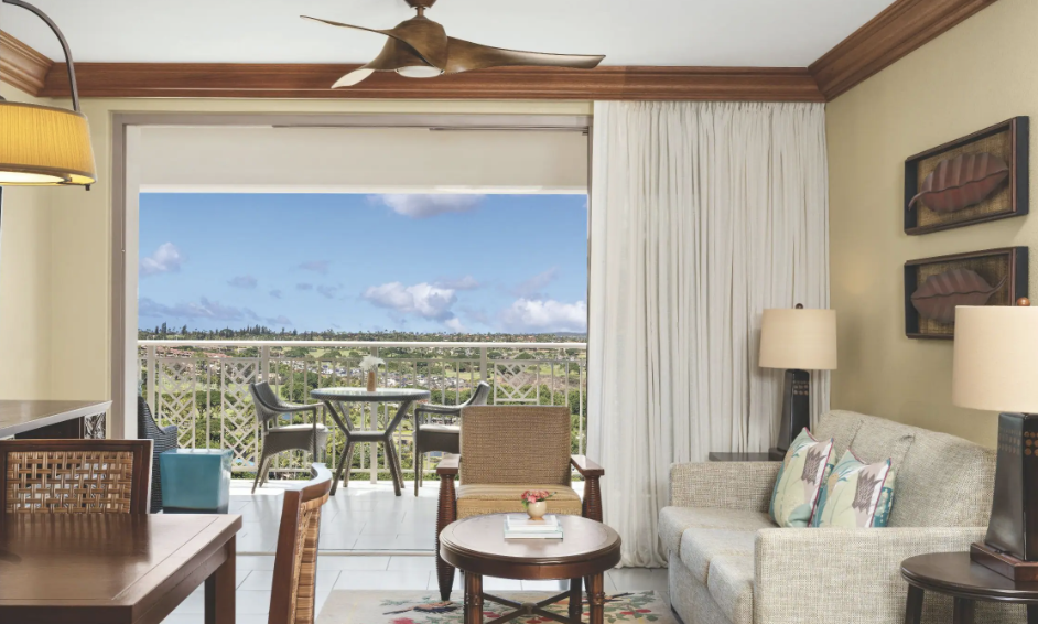 A one-bedroom resort living area opening to a lanai on Maui